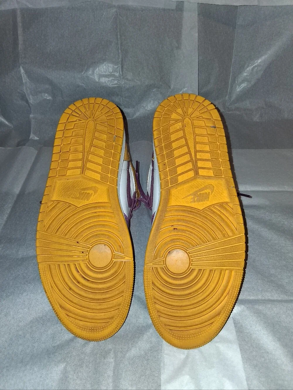 Jordan 1 Retro Sneakers, Men 8.5 = Women 10
